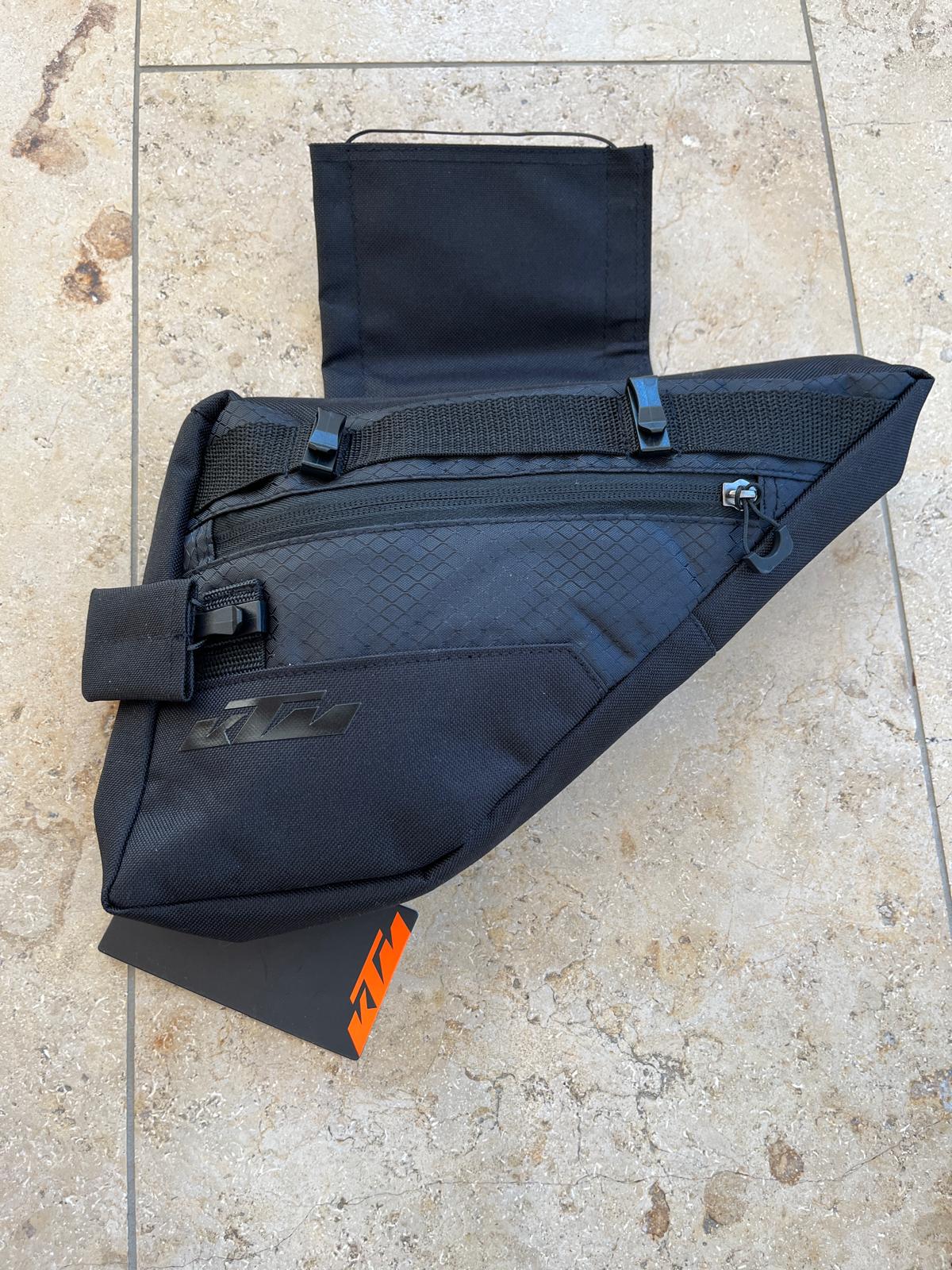 Original KTM Tasche Rahmentasche Dreieckstasche perfekter Halt dank Schnurrverschluss an jedem Bike