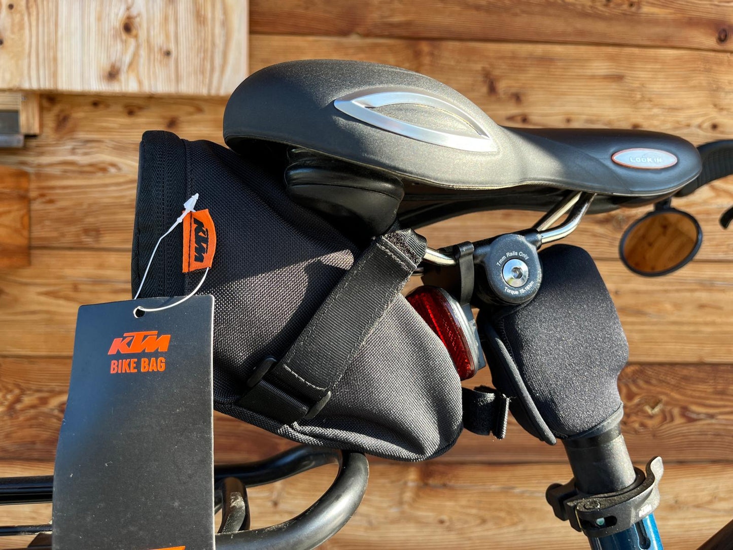 Original KTM Satteltasche 0,5 l perfekter Halt dank Klettverschluss an jedem Bike