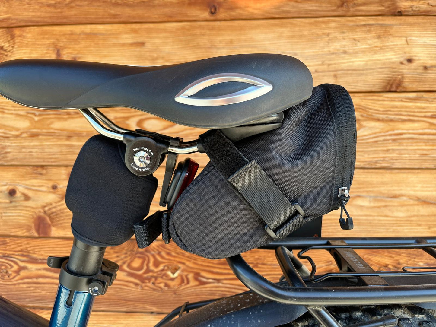 Original KTM Satteltasche 0,5 l perfekter Halt dank Klettverschluss an jedem Bike