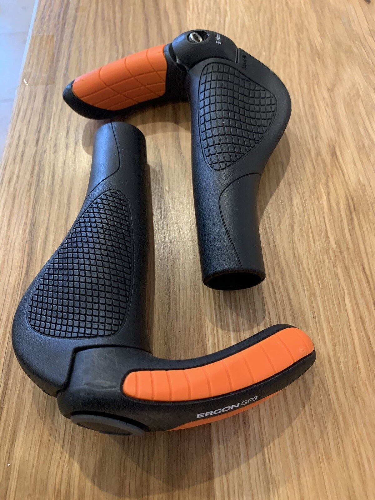 Ergon GP3 S Ergonomische Griffe Bar Ends Griffe Lock in KTM orange