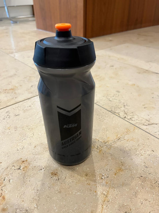 KTM Fahrrad Flasche Trinkflasche Bottle Comp 650, 650ml schwarz mit Logo grau